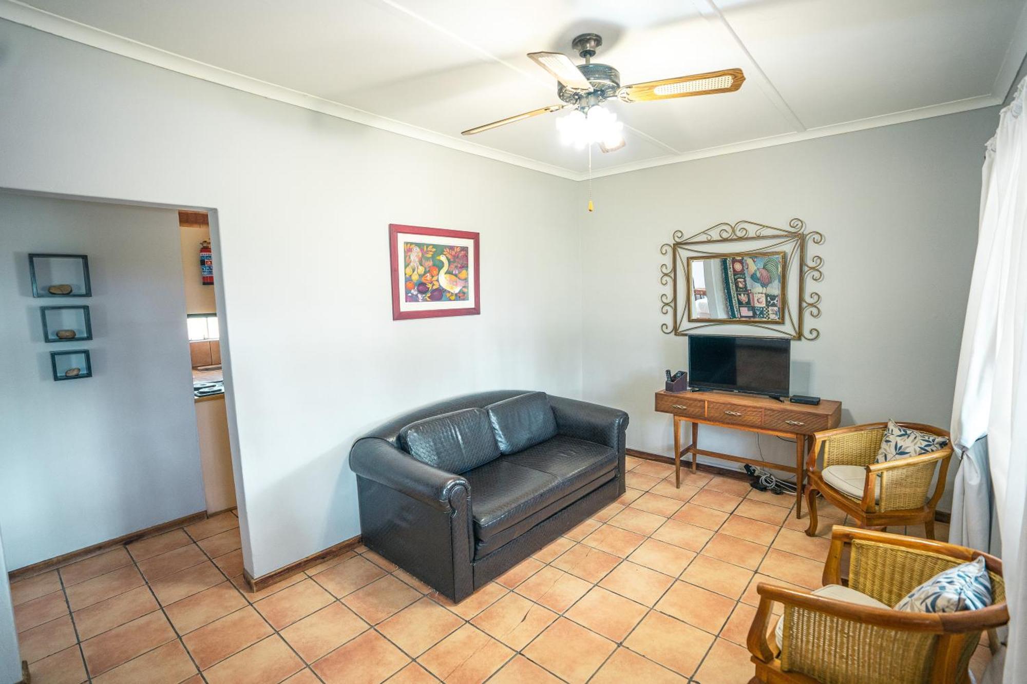 Olive Grove Guest Farm Villa Beaufort West Bagian luar foto