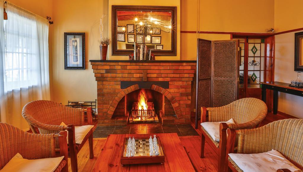 Olive Grove Guest Farm Villa Beaufort West Bagian luar foto